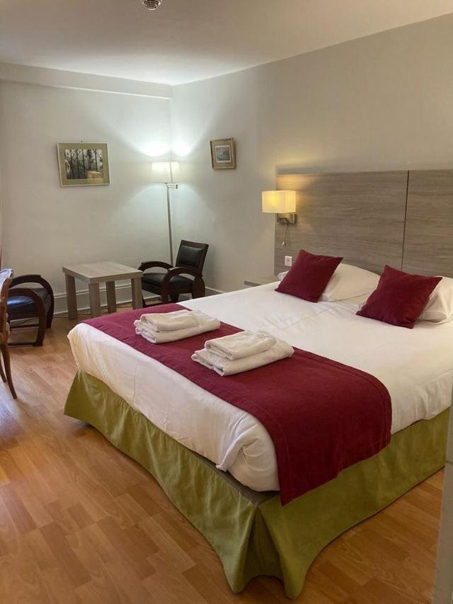 Hotel De La Poste Pouilly-en-Auxois Esterno foto