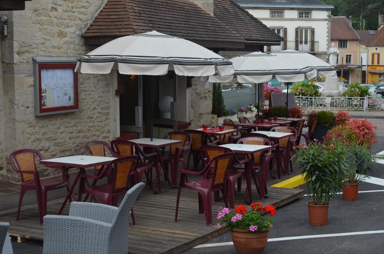 Hotel De La Poste Pouilly-en-Auxois Esterno foto